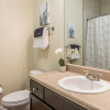 Отель Southside 1 BR Apt with Parking by Frontdesk, фото 11
