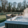 Отель Hayward House Hot Tub Large Garden, фото 19