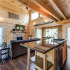 Отель Mountain Splash 2 Bedroom Home with Private Pool, фото 9