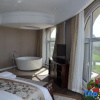 Отель Zhongcheng Holiday Hotel, фото 1