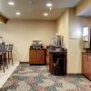 Отель Cobblestone Inn & Suites - Schuyler, фото 30