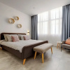 Отель Perfect Location, Modern 2BR Apartment, фото 11