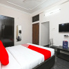 Отель OYO 14988 Regal Stays, фото 19
