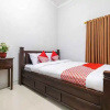 Отель OYO 2995 Oemah Sorowajan Residence, фото 3