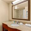 Отель Hampton Inn & Suites Burlington, фото 11