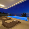 Отель Modern Villa in Cres With Pool, фото 16