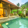 Отель Pratiwi Ubud Villa, фото 1