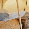 Отель Lovely Spacious Lotus Bell Tent in Shaftesbury, UK, фото 13
