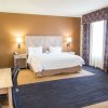 Отель Hampton Inn & Suites Dodge City, фото 29