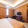 Отель Donghai Hotel, фото 3