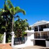 Отель Seascape Holidays - Tropic Sands в Порт-Дугласе