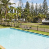 Отель NRMA Port Macquarie Breakwall Holiday Park, фото 11