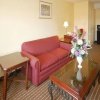 Отель Quality Inn & Suites, фото 2