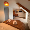 Отель 55 Yards Bar and Townhouse, фото 4