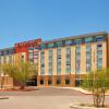 Отель Four Points By Sheraton At Phoenix Mesa Gateway Airport, фото 1