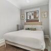 Отель Appealing Montrose 1BR in Portage Park, фото 4
