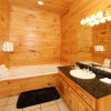 Отель Majestic Mountain Pool Lodge - Seven Bedroom Cabin, фото 7