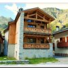 Отель Chalet With 9 Bedrooms in Champagny-en-vanoise, With Wonderful Mountain View, Furnished Balcony and , фото 1