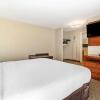 Отель Comfort Suites Red Bluff near I-5, фото 20