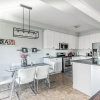 Отель Luxury 3BR Townhome Private Gym BBQ, фото 15