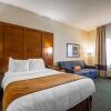 Отель Comfort Suites Appleton Airport, фото 40