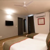 Отель OYO Townhouse 033 Siri Fort, фото 18