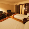 Отель Qingdao Lilac Hotel, фото 2
