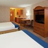 Отель La Quinta Inn & Suites Pontoon Beach, фото 16