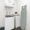 Отель Executive 3 Bedroom Family Apartment, фото 2