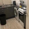 Отель Lovely 1 bedroom flat with free parking and WiFi, фото 9
