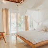 Отель Villa Casa Bocami Canggu By Azure Near Finns, фото 21