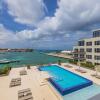 Отель HH-2Bdr413 - NEW Modern Apartment in Oceanfront Luxury Condo in Aruba!, фото 8