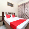 Отель OYO 16575 Aditya & Kings, фото 5
