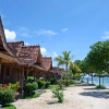 Отель Blue Harbor Beachfront Villas & Resto, фото 13