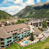 Отель Amazing Ski in-out Condo With Mountain Views - FP114 by RedAwning, фото 21