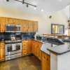 Отель Beautiful 4 Bedroom Townhome Near Snowflake Lift in Breckenridge, фото 11