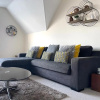 Отель Regal Retreat Modern 2 bed apartment 400m from sea, фото 2