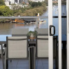Отель Executive Family Suite View Parking WiFi, фото 24