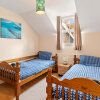 Отель Arcadia House - Lovely Apartment Close to Beaches Harbour and Town Centre, фото 12