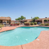 Отель South Scottsdale Townhome - 2 Bedroom, фото 13