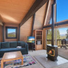 Отель Cozy Mountain View A-frame, фото 17
