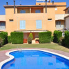 Отель Casa Vista a la Piscina Para 10 Personas en Cambrils, фото 1