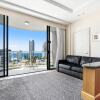 Отель Gold Tower Surfers Paradise 2 Bedroom, фото 1