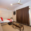 Отель OYO 12078 Hotel Suncity, фото 14