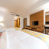 Отель Oyo Home 89727 Fantastic Studio Dua Sentral Memoire Suites, фото 7