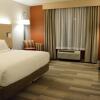 Отель Holiday Inn Express & Suites Lexington Park-California, an IHG Hotel, фото 7