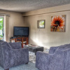 Отель Sunny Shuswap B&B, фото 1