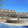 Отель Town Beach Short Stay Room for Boat, фото 3