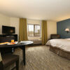 Отель Candlewood Suites East Lansing, an IHG Hotel, фото 4