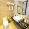 Отель Beihai Xingbo Express Hotel North Bay Plaza Branch, фото 10